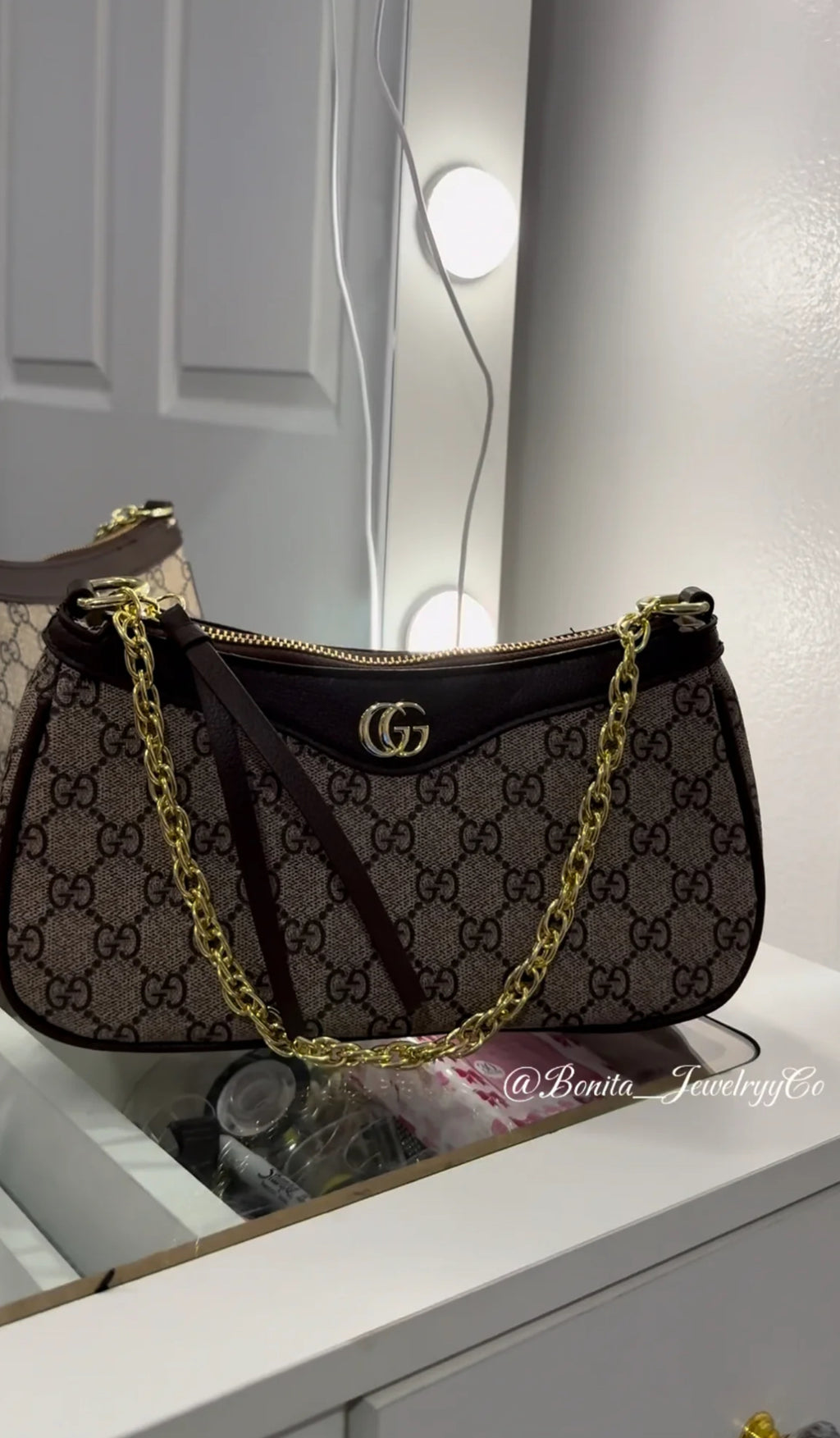 GG cross body purse