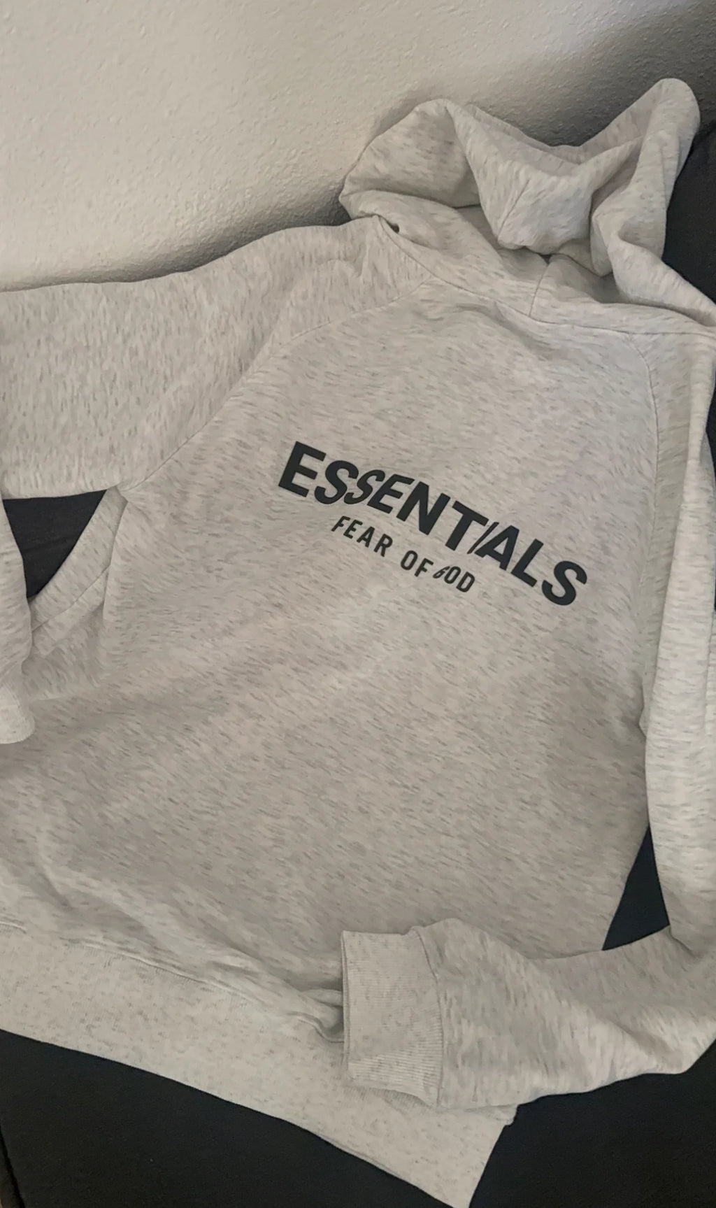 Grey Men hoodie - Essential