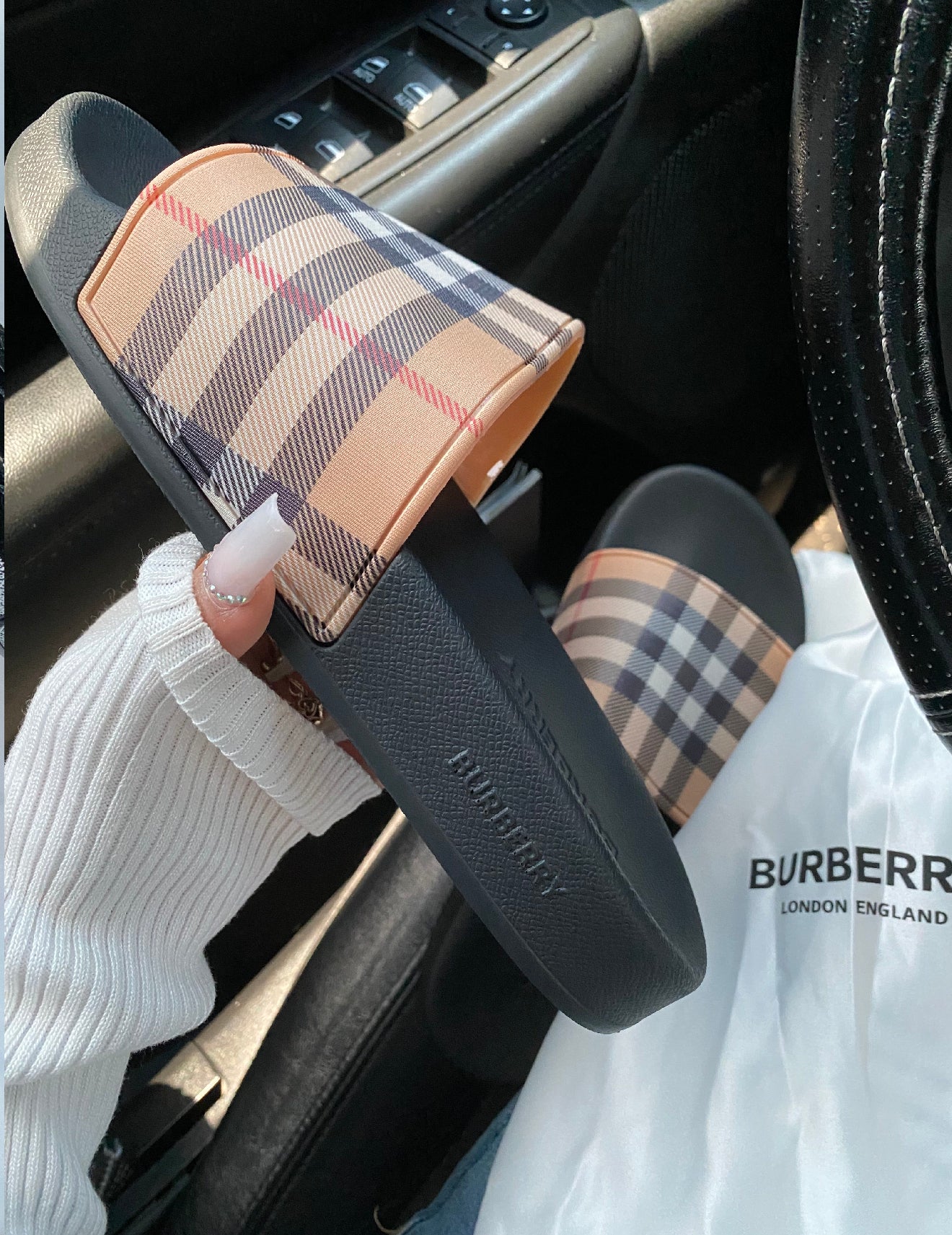 Unisex Berry Slides