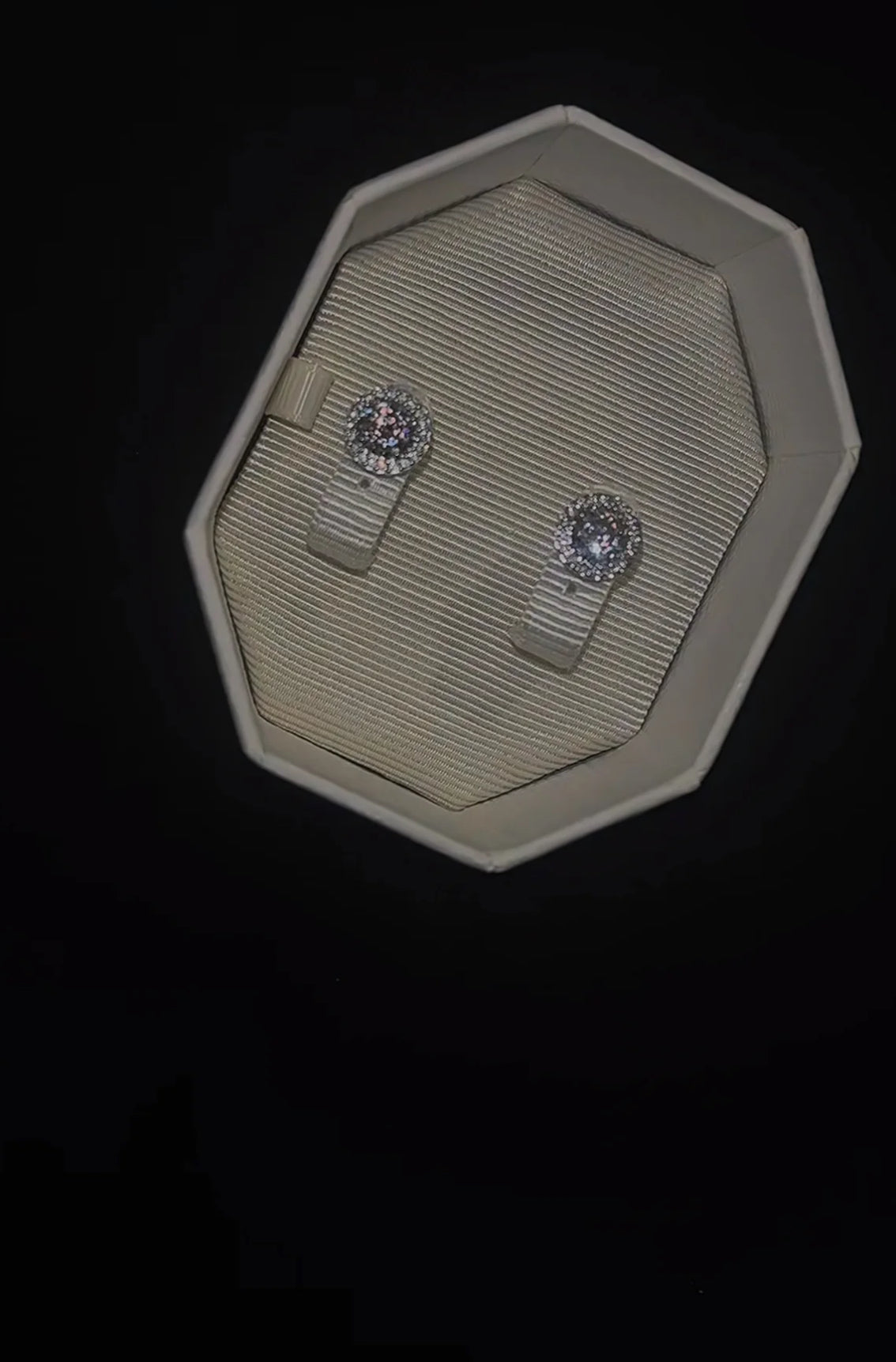 Angelic earrings - Available in all colors