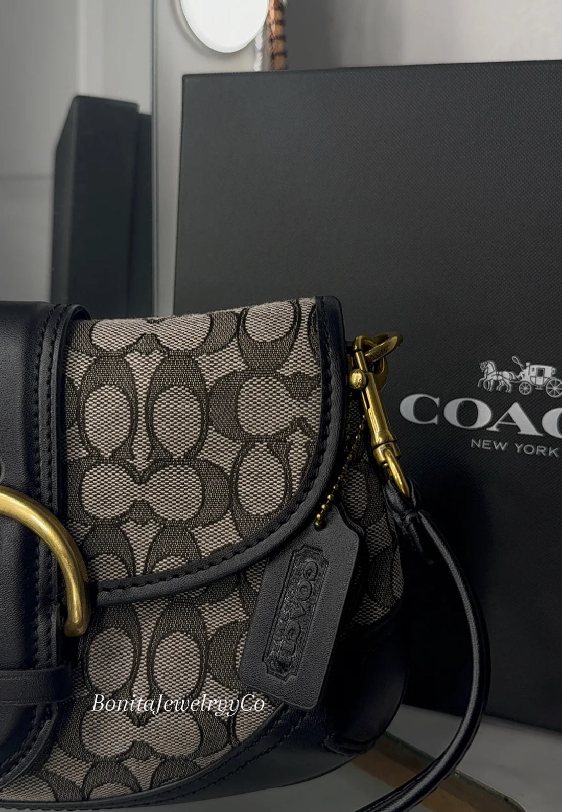 Vintage black purse
