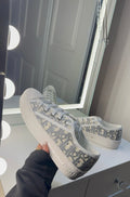 White Unisex Dr Shoes