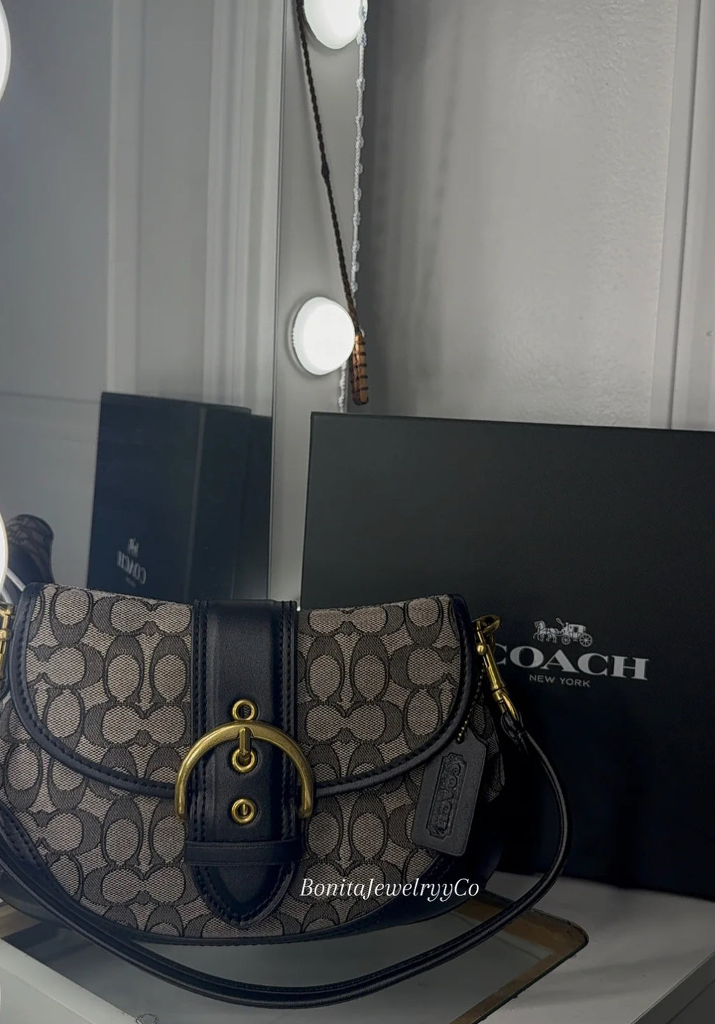Vintage black purse