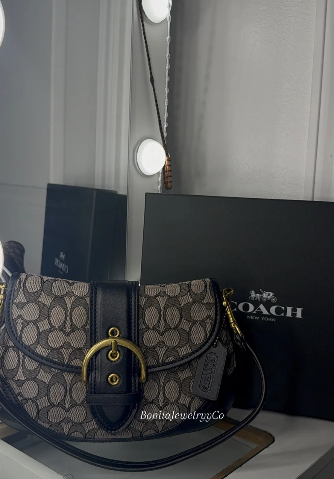 Vintage black purse