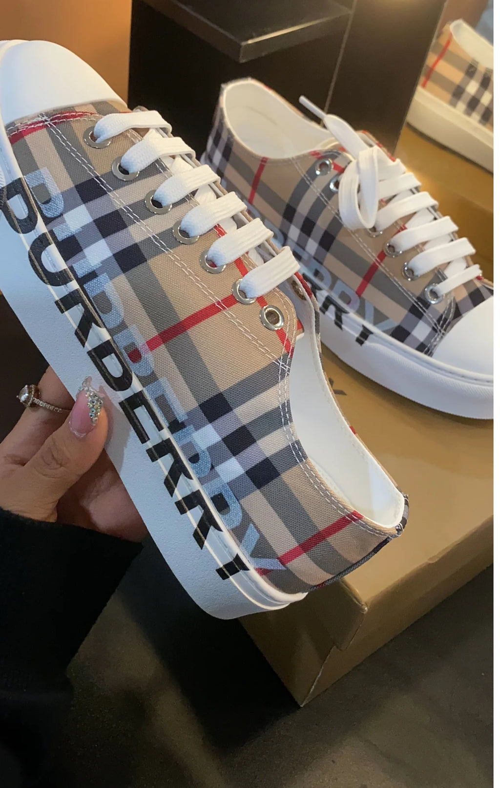 Womans Berrys shoe
