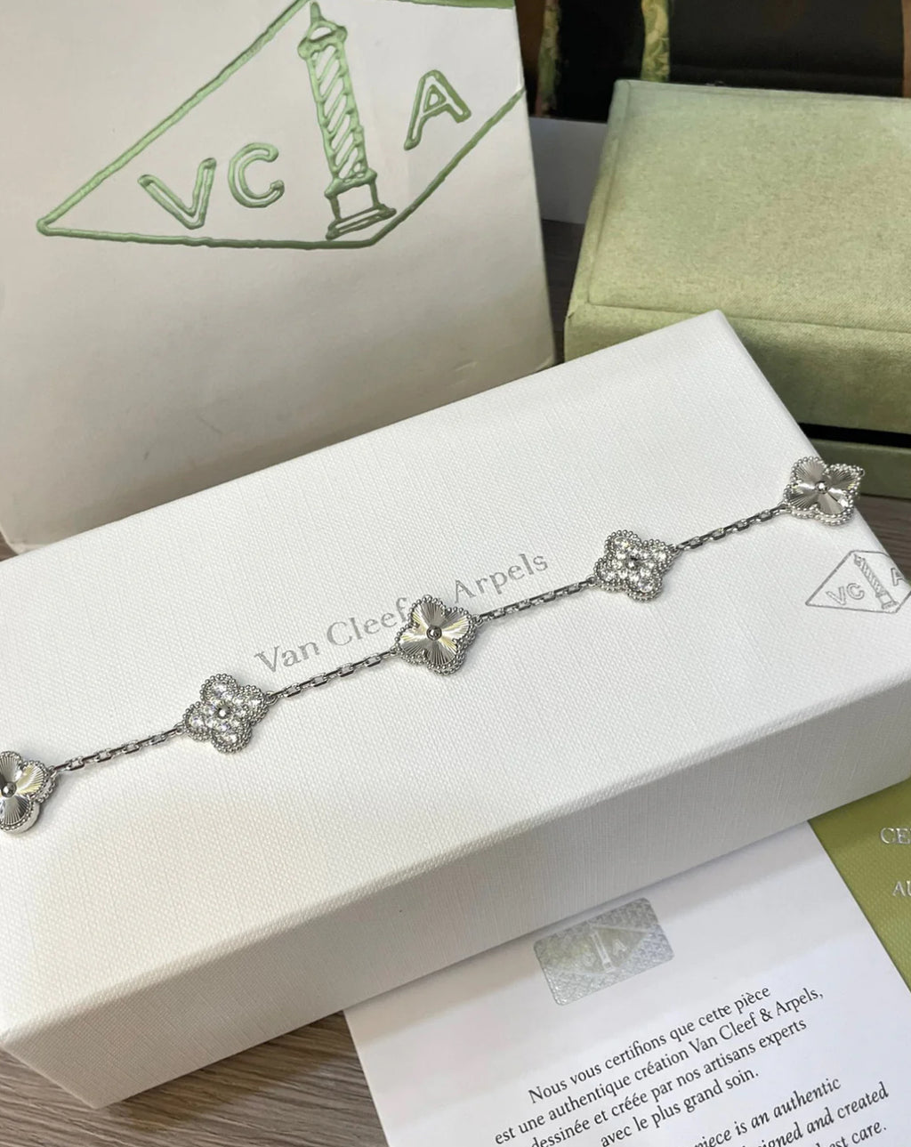Silver clover bracelet with box