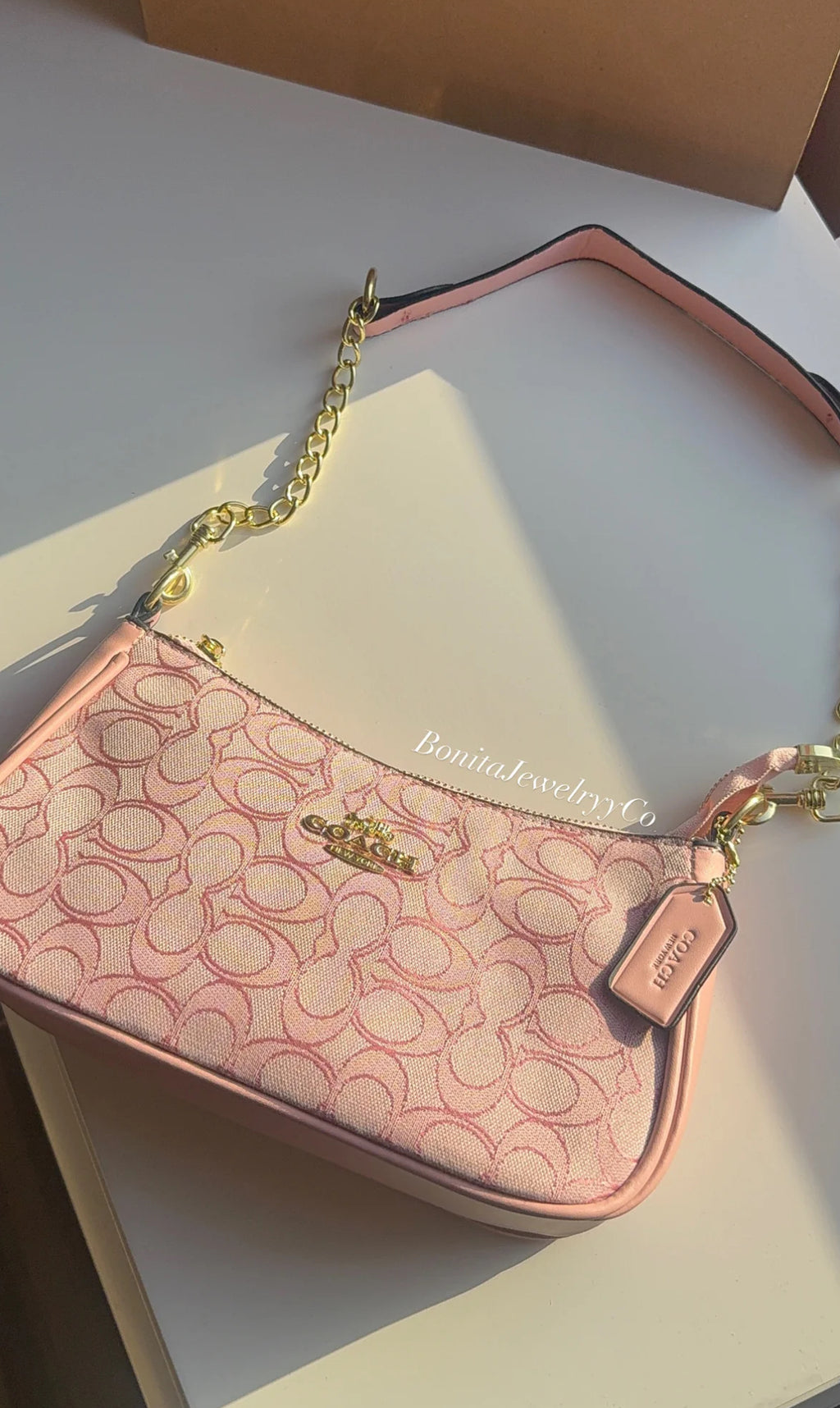 Pink purse