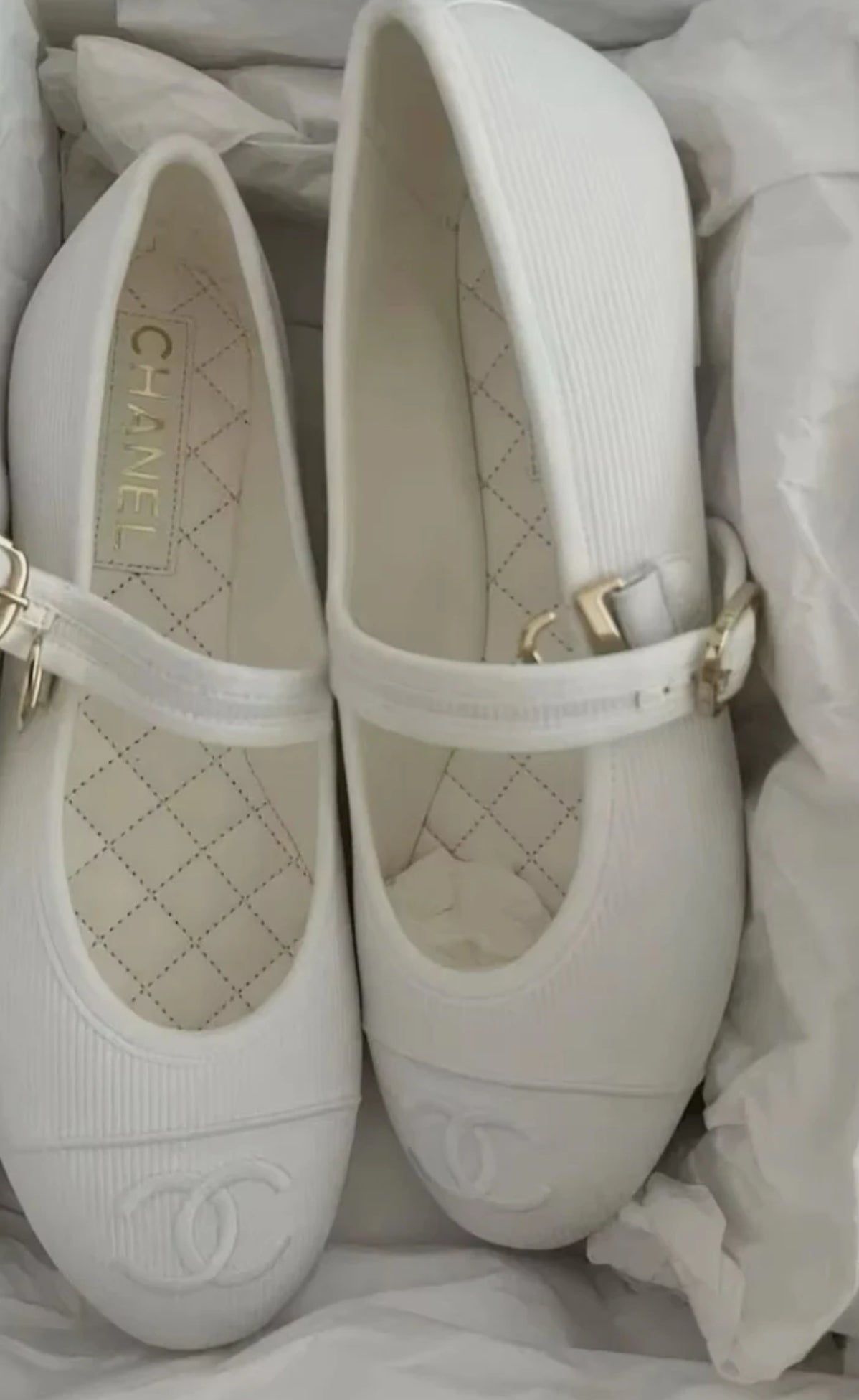 White Chantell Flats